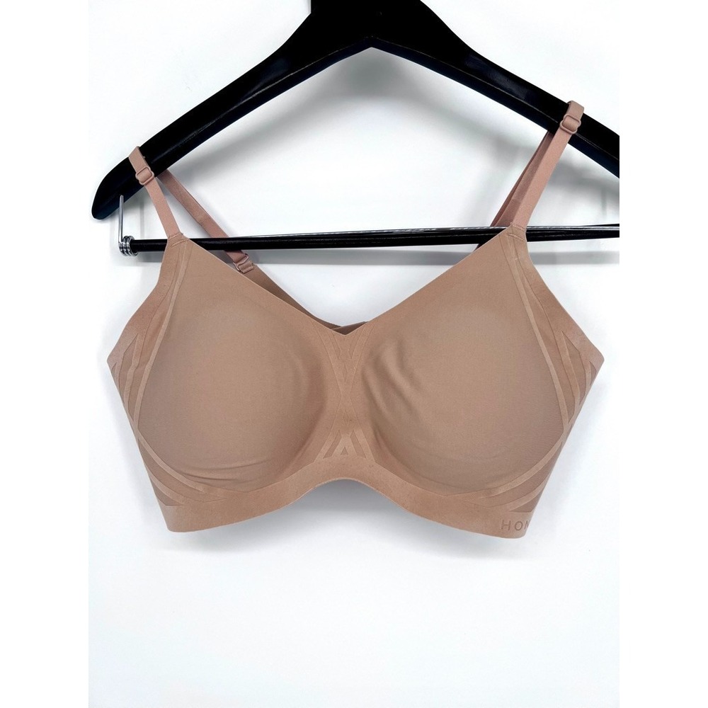 HoneyLove Silhouette Bra Wireless Comfort Lt. Sand Womens Size Medium NWOT